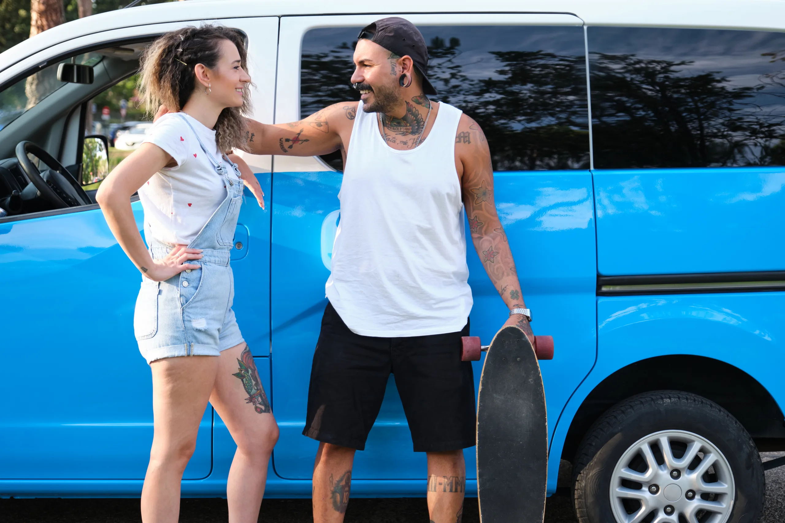 Travelers disembarking from Marcelo's tour bus in a historic town